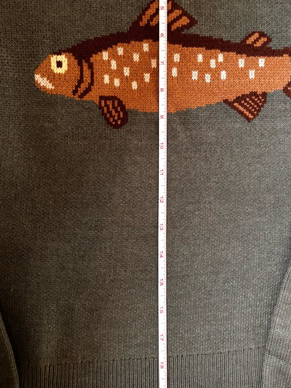 Women’s Green Trout Fish Graphic Knit Sweater Size Small Fisherman Coastal - Picture 3 of 6